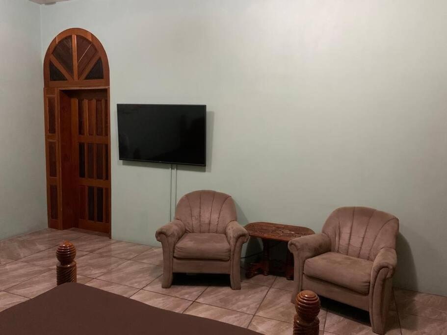 Banyan Rose Apartment Orange Walk Town Exterior photo